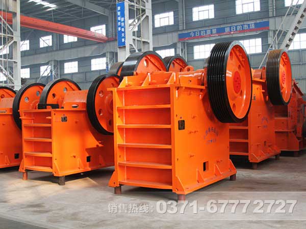 礦石粉碎機(jī)
