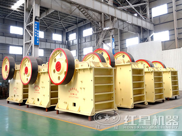 巖石顎式粉碎機(jī)