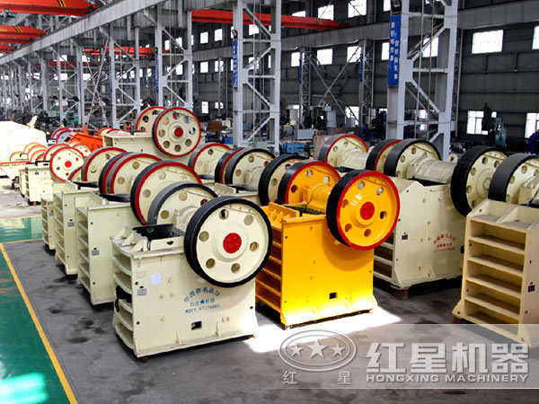 顎式破碎機(jī)廠家生產(chǎn)的各種顎式破碎機(jī)設(shè)備