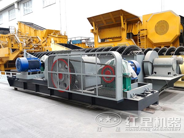 對(duì)輥式礦石破碎機(jī)