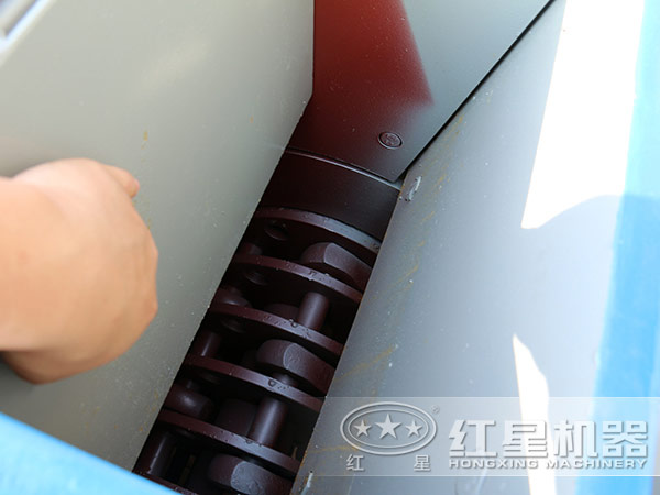 紅星錘式破碎機生產(chǎn)廠家