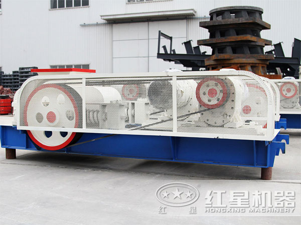 輥式破碎機