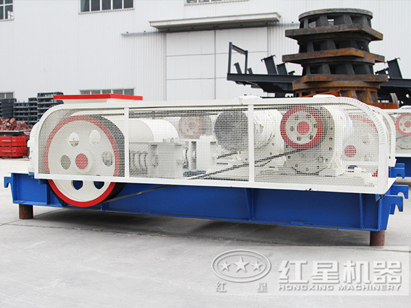 對(duì)輥破碎機(jī)
