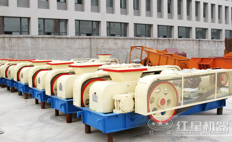 小型沙石（石頭）破碎機(jī)圖片實(shí)拍及參數(shù)詳解（附價(jià)格）
