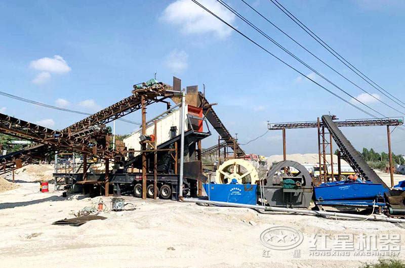 移動(dòng)小型石粉機(jī)多少錢一臺(tái)？（內(nèi)有客戶現(xiàn)場視頻）