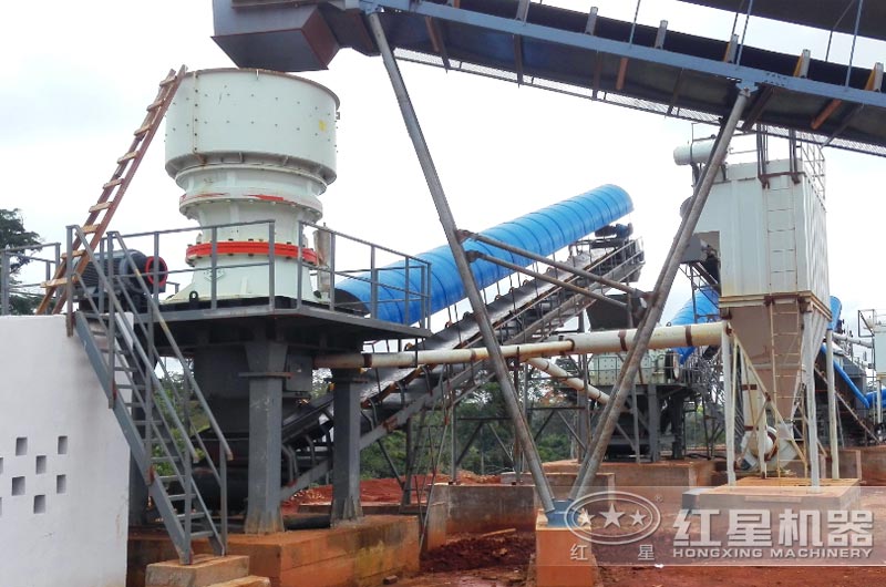 新型單缸液壓圓錐破碎機(jī)，走過路過不要錯(cuò)過