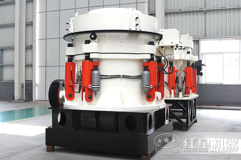 PYB1750型短頭圓錐破碎機—高產(chǎn)細(xì)碎之作
