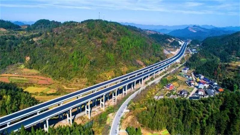 交通建筑項目需要大量砂石骨料